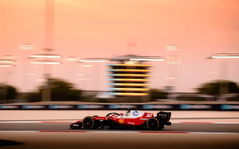 Verstappen critica autos F1 2026 y los compara con la Formula E