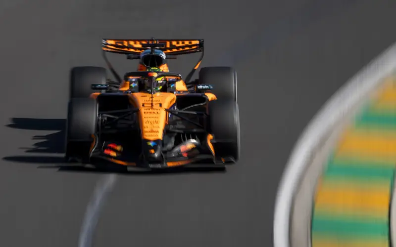 Piastri manda en el viernes del GP de Australia 2026