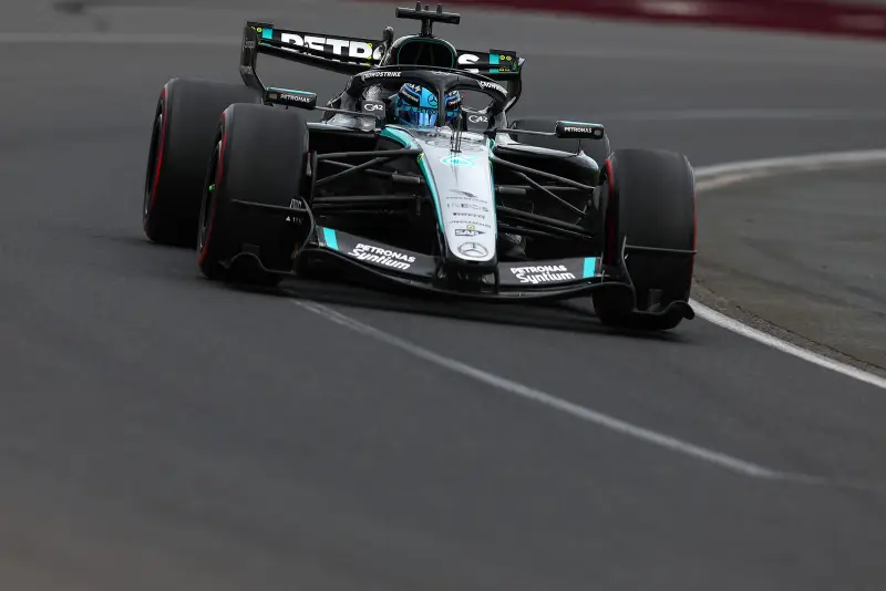 Mercedes acaparó la primera fila en el GP de Australia F1 2026