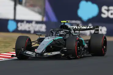 Russell y Antonelli logran el 1-2 de Mercedes en la clasificación sprint de Canadá